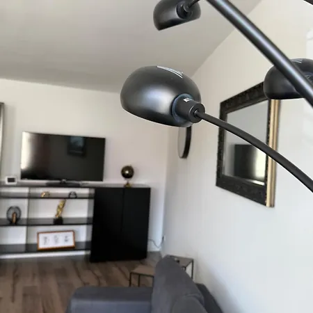 Citynest 1 Zentral, Gemuetlich, Gut Ausgestattet 아파트 라인바크