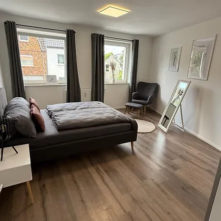 Citynest 1 Zentral, Gemuetlich, Gut Ausgestattet Rheinbach