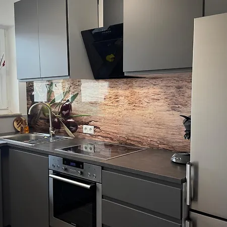 Citynest 1 Zentral, Gemuetlich, Gut Ausgestattet *